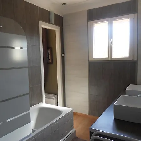 Гостевой дом D'hotes De La Grone 4*